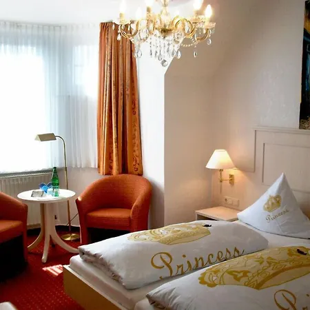 Konukevi Kurvilla Fürstin Pauline